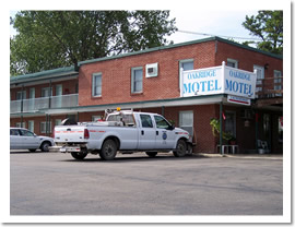 Oakridge Motel
